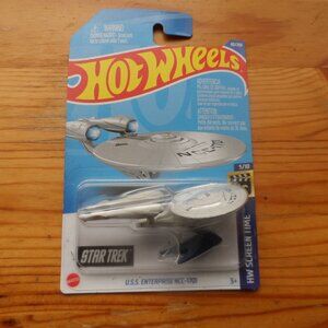 2021 Hot Wheels U.S.S. Enterprise NCC-1701